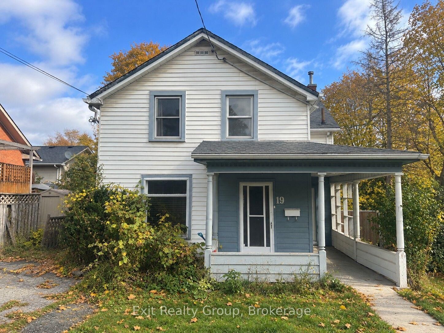 Property Photo: 19 Cedar Street ON K8P 3L8
