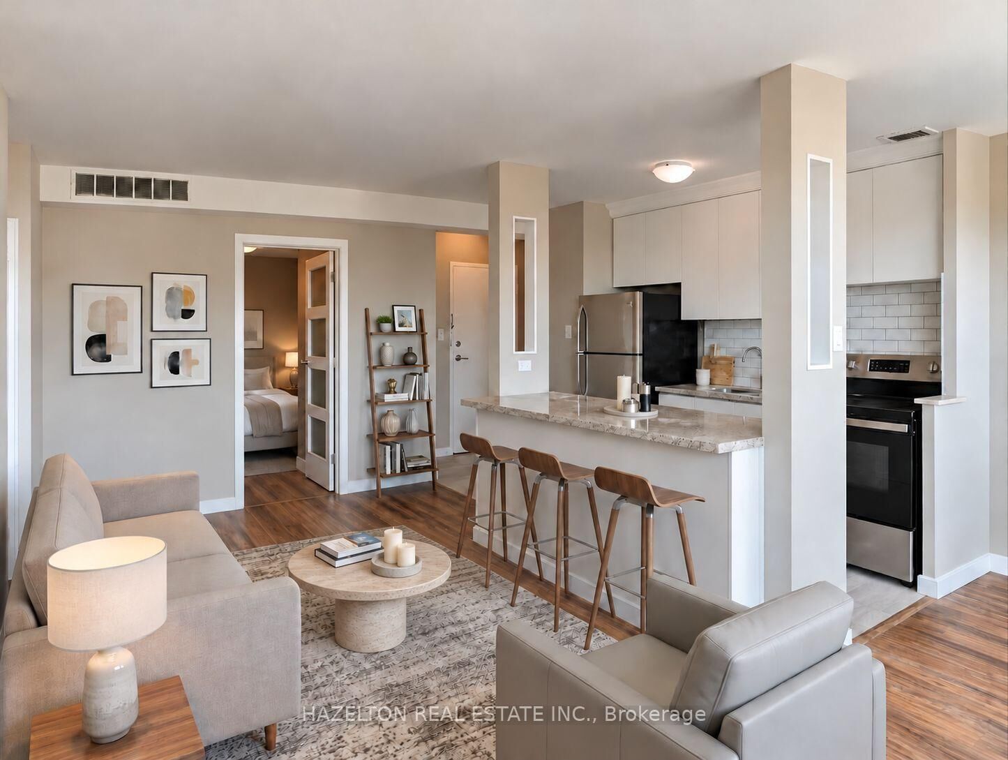 Property Photo:  206 St George Street 809  ON M5R 2N6 