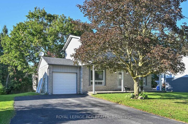 Property Photo:  116 Ann Street  ON L9V 2W8 