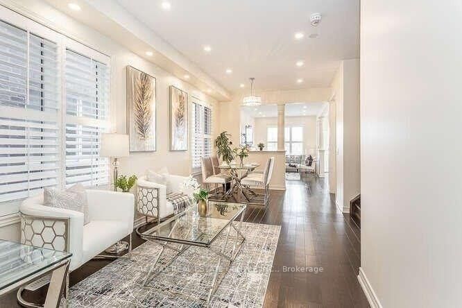 Property Photo:  68 Fann Drive  ON L7A 4L5 