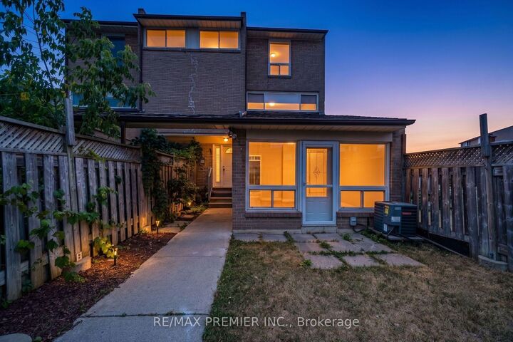 Property Photo:  248 John Garland Boulevard 82  ON M9V 1N8 