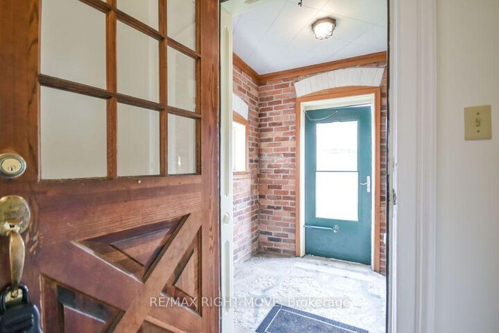 Property Photo:  129 Coldwater Road W  ON L3V 3L5 
