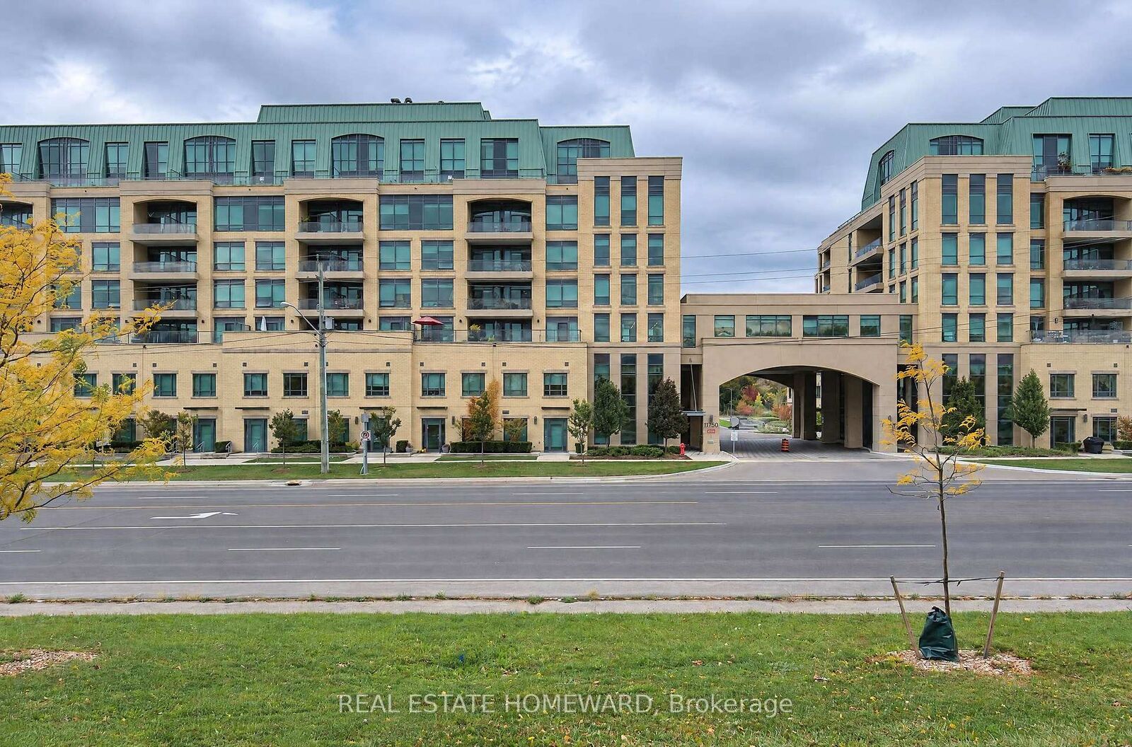 Property Photo:  11750 Ninth Line 633  ON L4A 8B4 