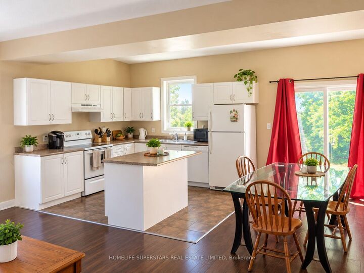 Property Photo:  3 Galbraith Street  ON L2S 1G2 