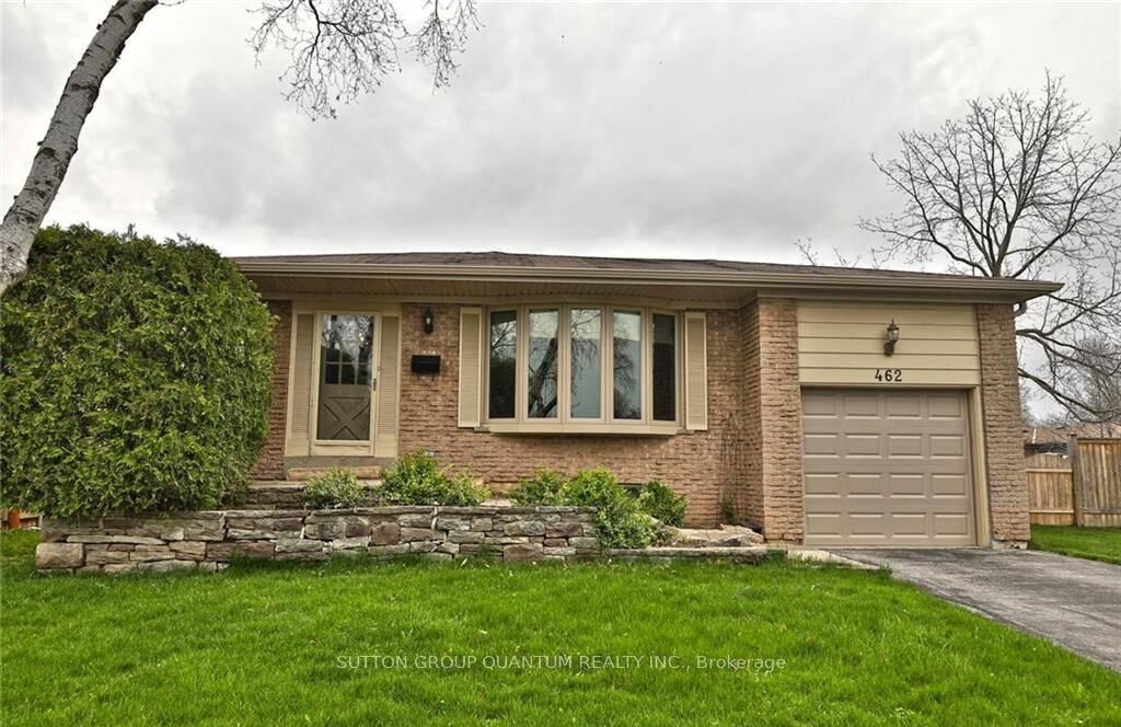 Property Photo:  462 Withnell Crescent  ON L6L 3L9 