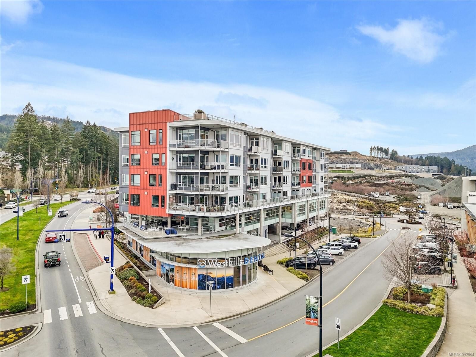 Property Photo:  1311 Lakepoint Way #406  BC V9B 0S7 