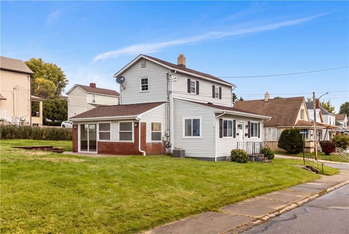 Property Photo: 322 Torrence Ave PA 15106
