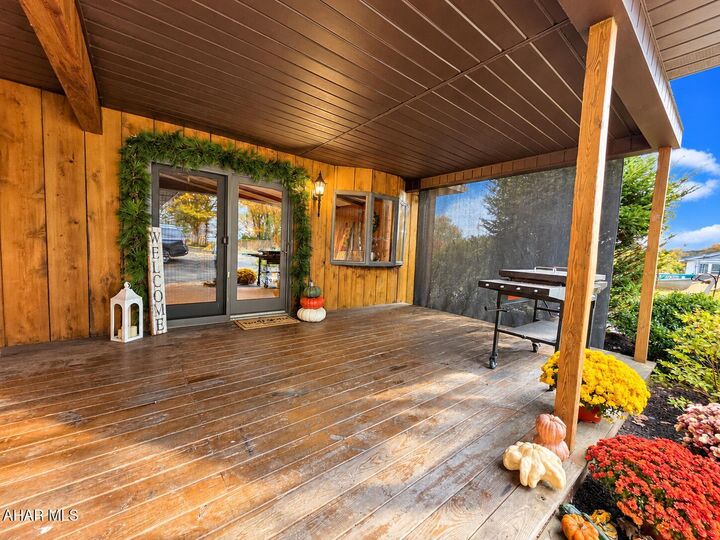 Property Photo:  256 Loganbell Lane  PA 16601 