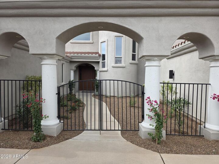 Property Photo:  37644 N Hidden Valley Drive  AZ 85331 