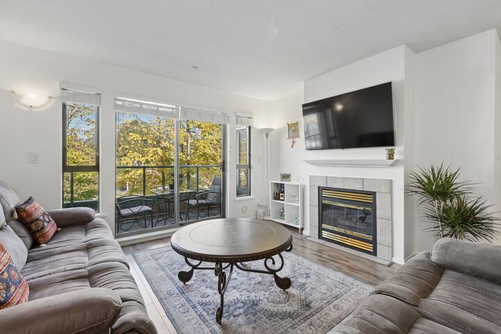 Property Photo:  223 Mountain Highway Ph12  BC V7J 3V3 
