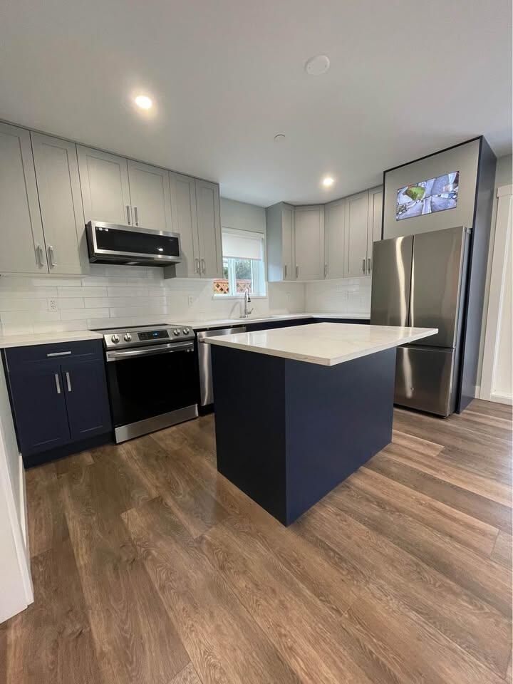 Property Photo:  165 W 17th Avenue  BC V5Y 1Z7 