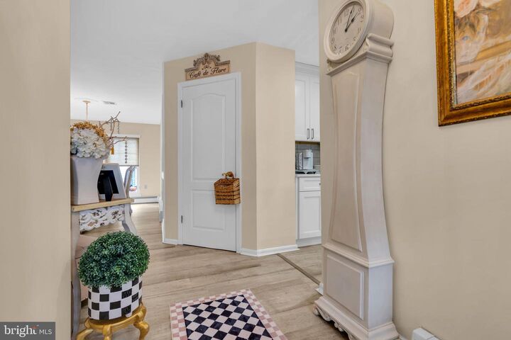 Property Photo:  19 Weybridge Court  NJ 08757 