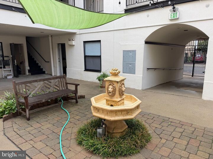 Property Photo: 1109 Green Street 2 PA 19123
