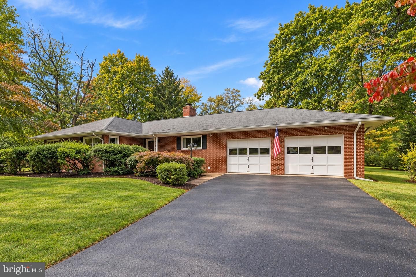 Property Photo:  62 Mountain View Road  NJ 08628 