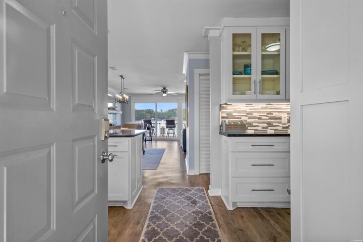 Property Photo: 400 Farr Shores Drive AR 71913