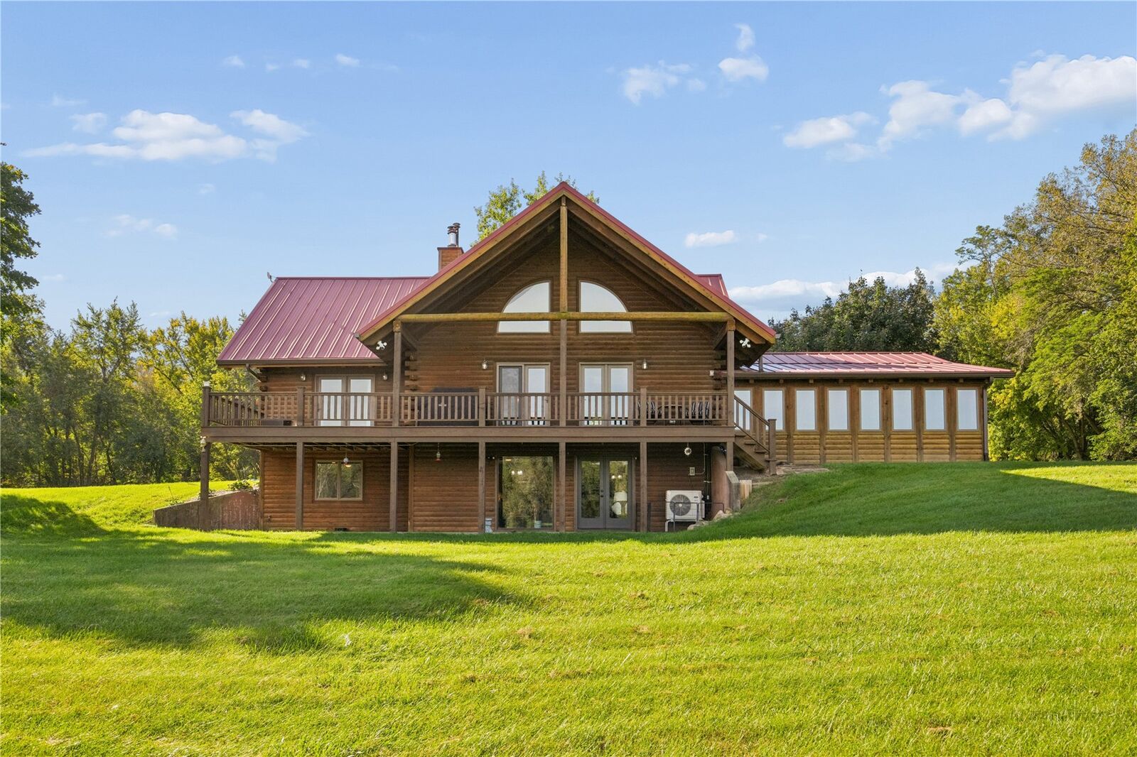 Property Photo:  57 Solon Road  IA 52333 