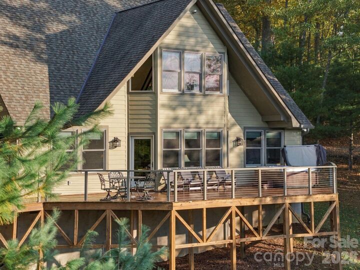 Property Photo:  1206 River Stone Drive  NC 28644 