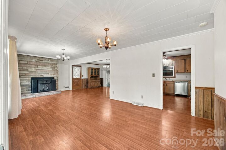 Property Photo:  816 Central Avenue  NC 28097 
