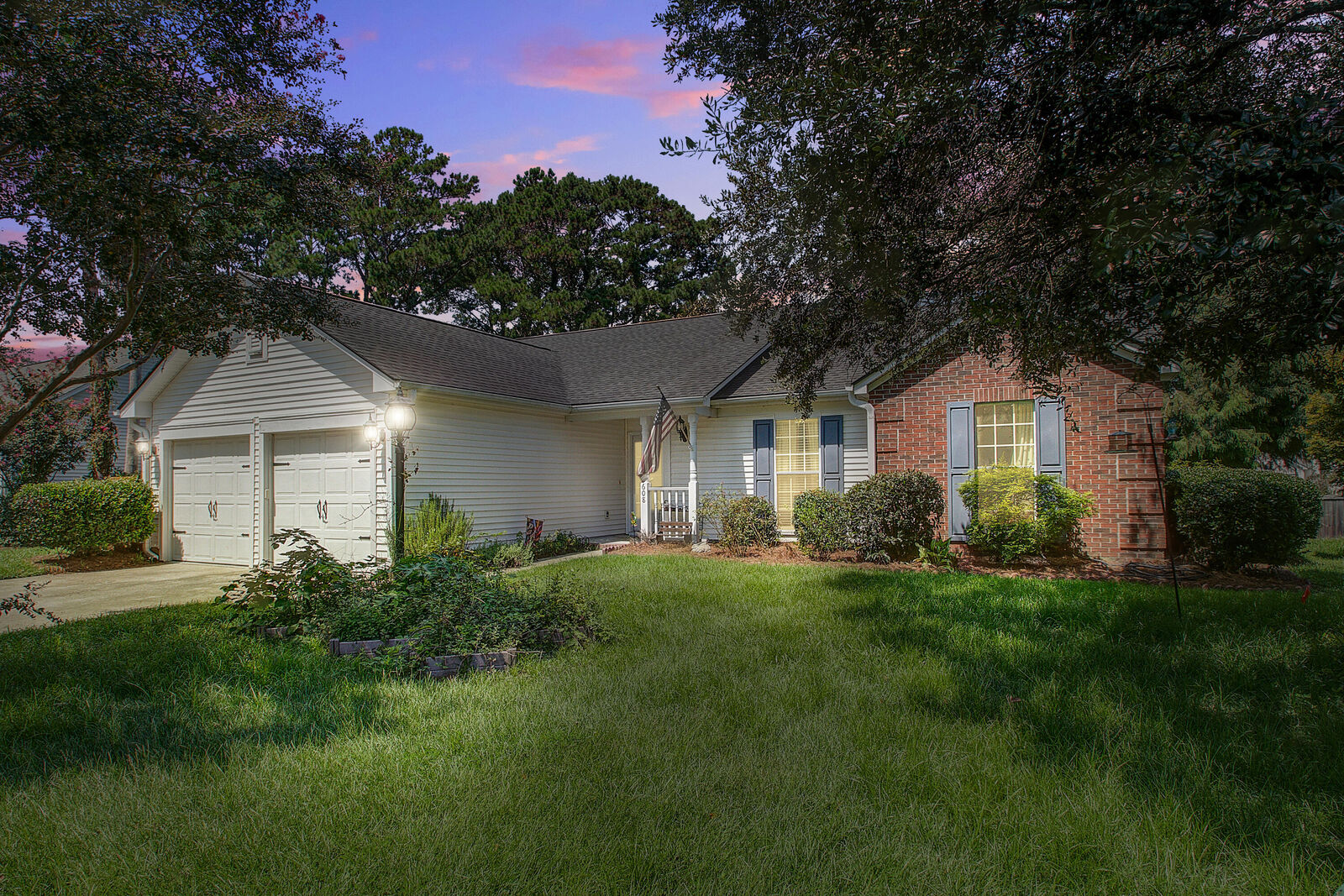 Property Photo: 608 Julep Drive SC 29464