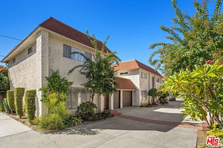 Property Photo:  1230 S Mayflower Ave, Unit D  CA 91016 