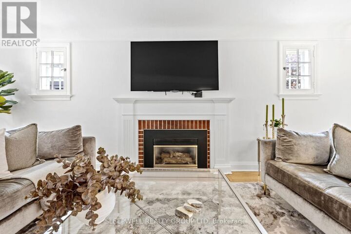 Property Photo:  568 Golden Avenue  ON K2A 2E9 