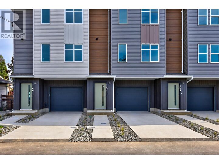 Property Photo:  151 Park Street  BC V2B 4A7 