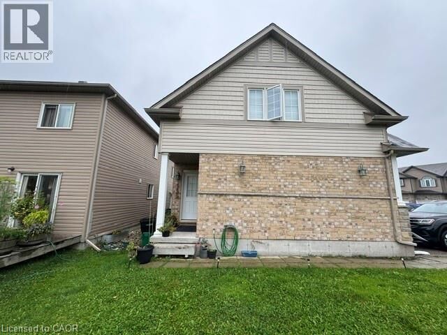 Property Photo:  279 Country Stone Drive B  ON N2N 3R9 