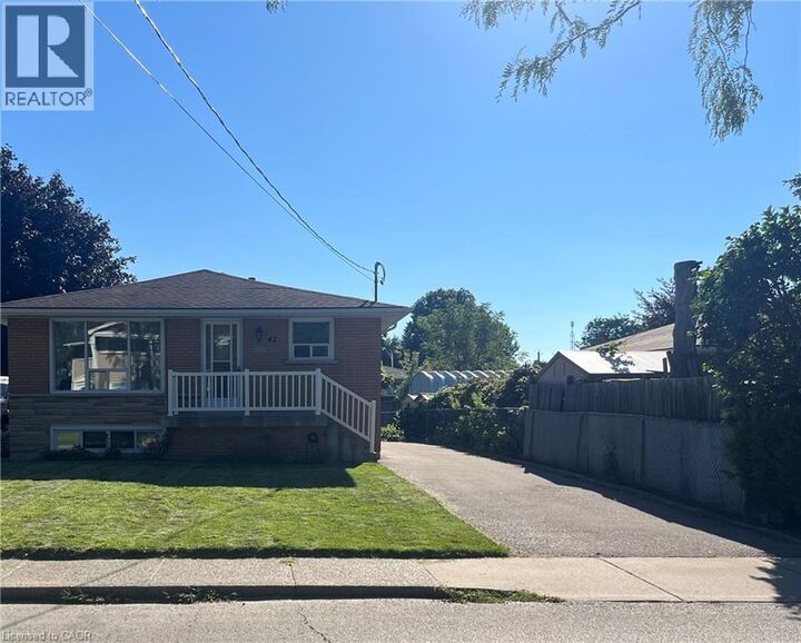 Property Photo: 42 Woodman Drive South Upper ON L8K 4E4