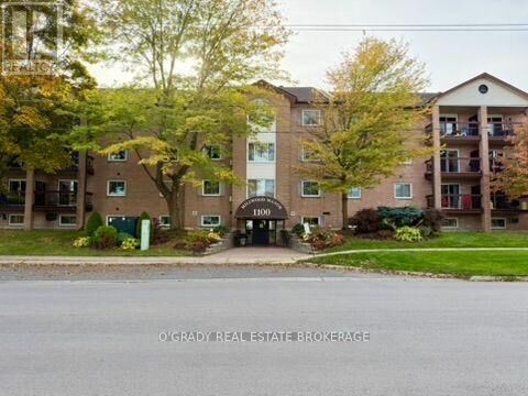 Property Photo:  1100 Millwood Avenue 102  ON K6V 6Z3 