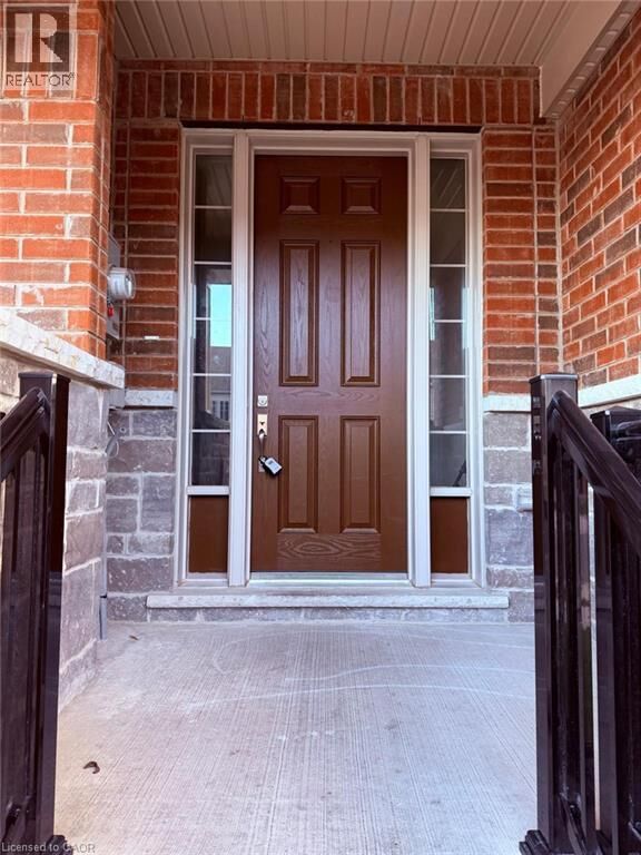 Property Photo:  220 Broadacre Drive  ON N2R 0S6 