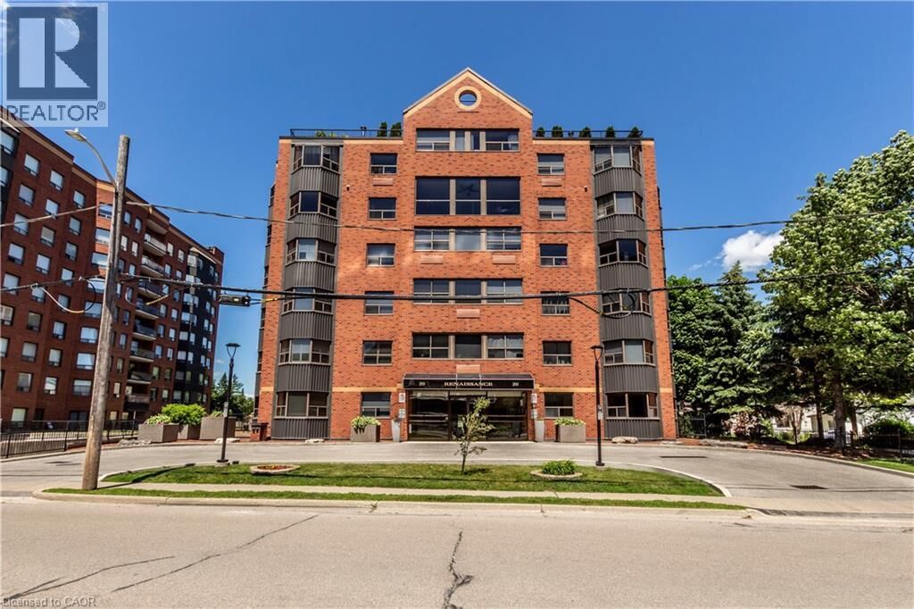 Property Photo:  20 Ellen Street East 207  ON N2H 6R7 