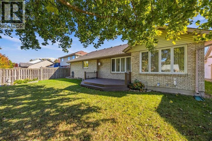Property Photo:  463 Althouse Court  ON N7S 6C1 