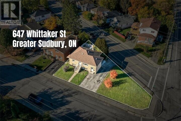 Property Photo:  647 Whittaker Street  ON P3E 4A9 