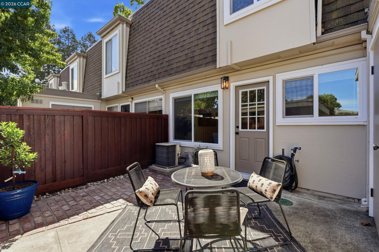 Property Photo: 1571 Schenone Ct A CA 94521