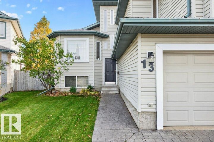 Property Photo:  13 Harvest Court  AB T8N 6W8 