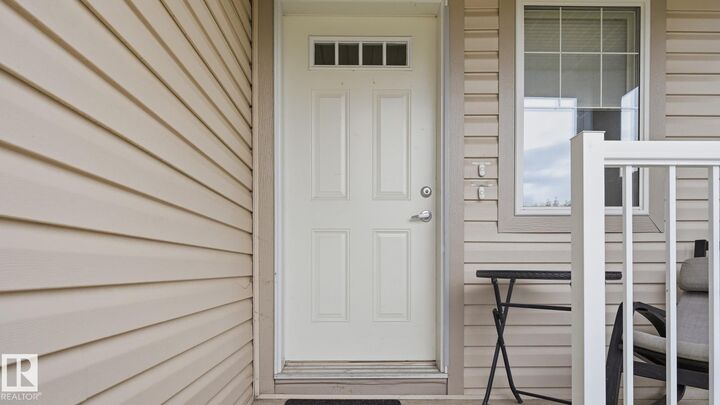 Property Photo: 6035 4 Avenue SW AB T6X 0J8