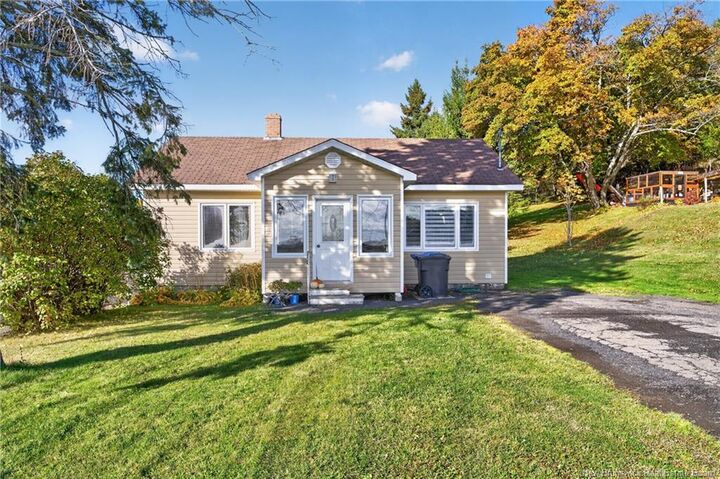 Property Photo: 194 Renfrew Street NB E8C 2K3