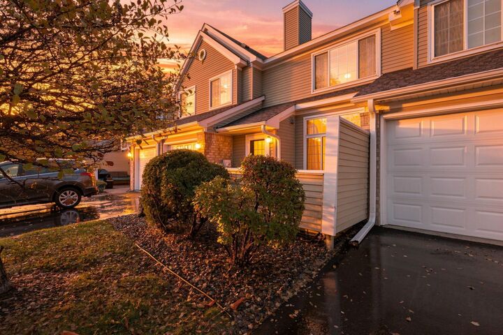 Property Photo:  2255 Ranchview Lane N  MN 55447 