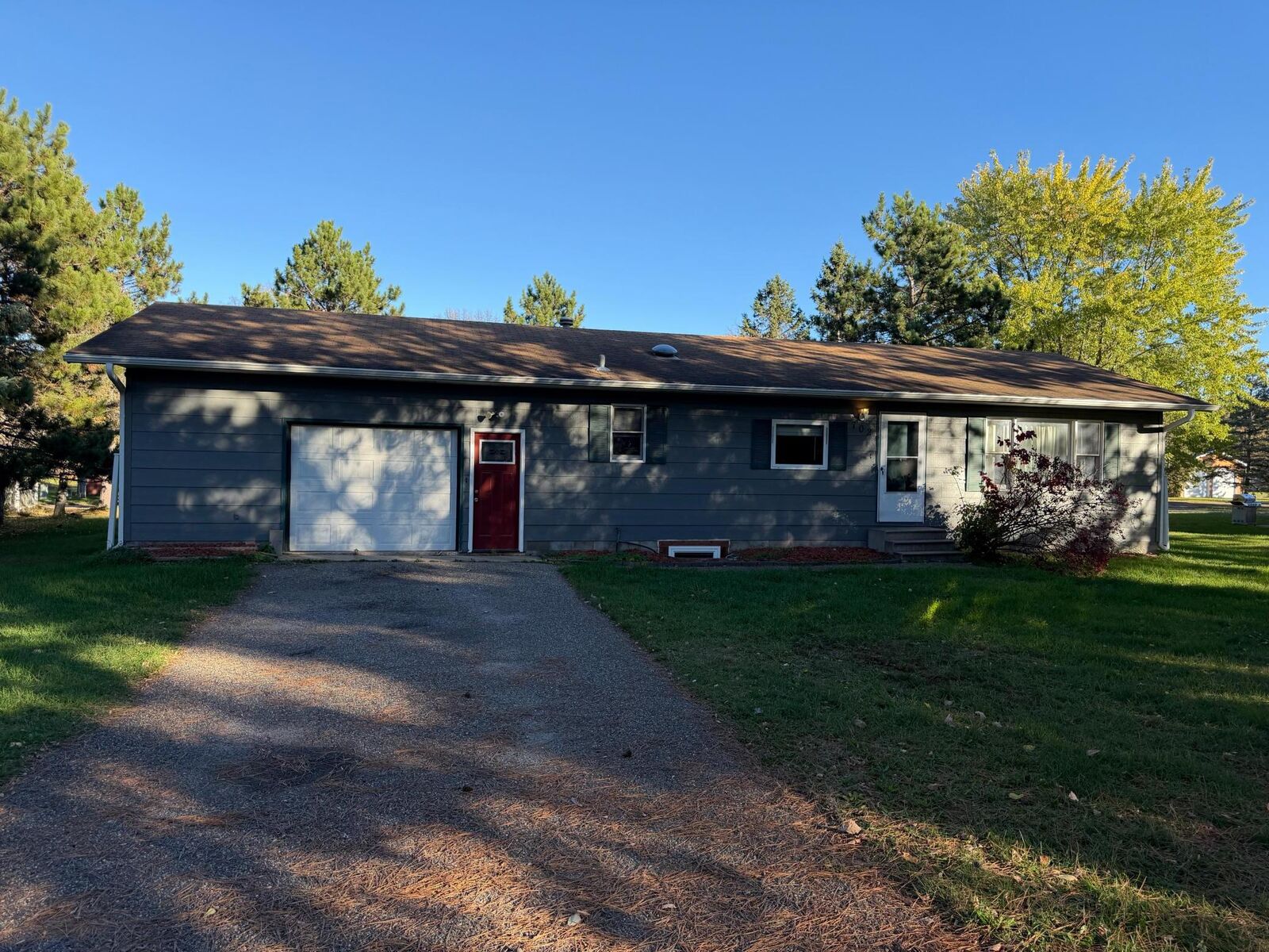 Property Photo:  702 Washington Avenue S  MN 56470 