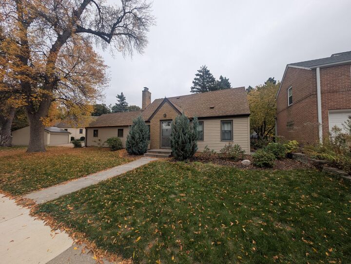 Property Photo:  5515 15th Avenue S  MN 55417 