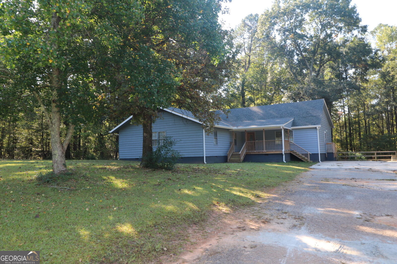 Property Photo:  351 Mundys Mill Road  GA 30238 