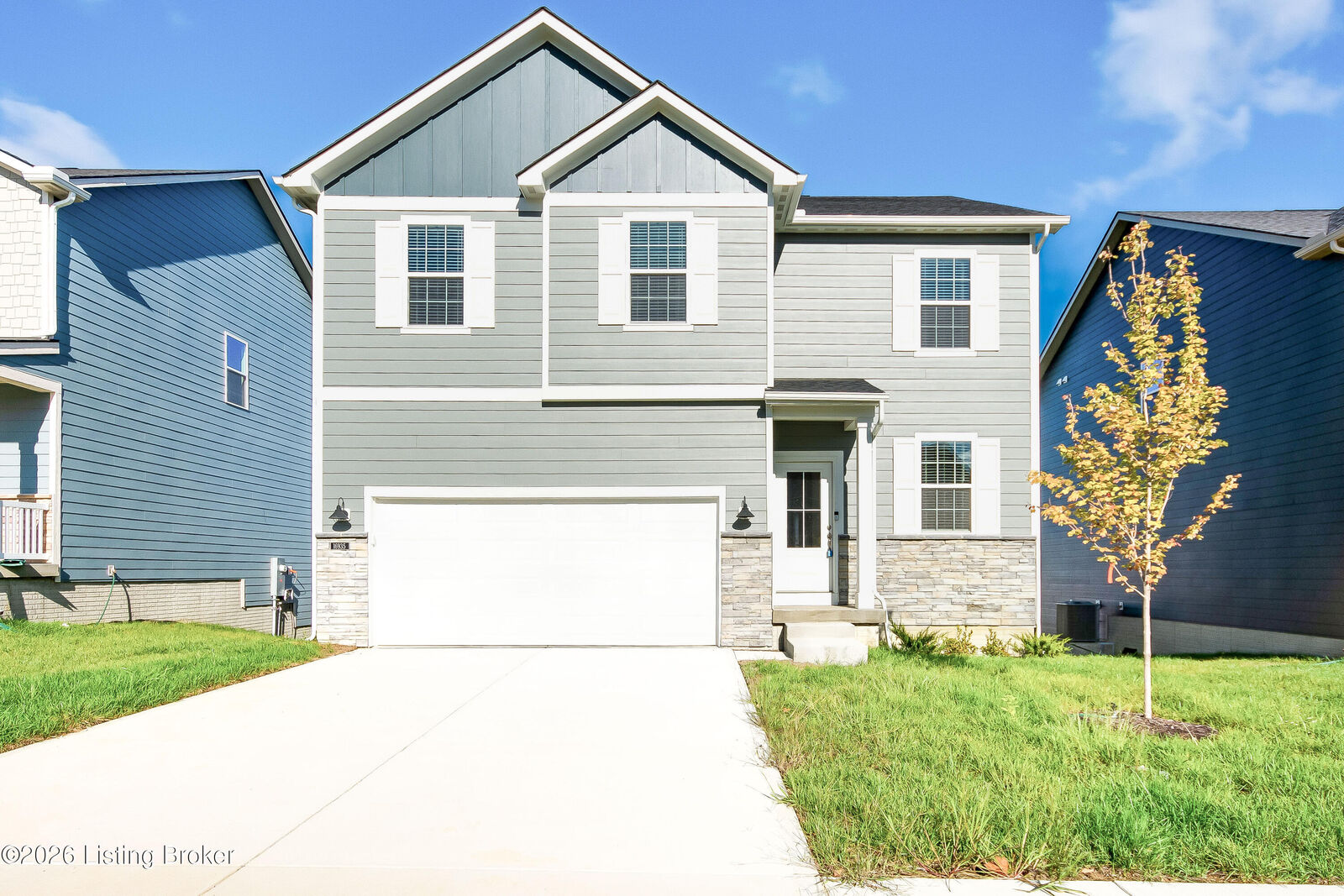 Property Photo:  16935 Aiken Rdg Cir  KY 40245 