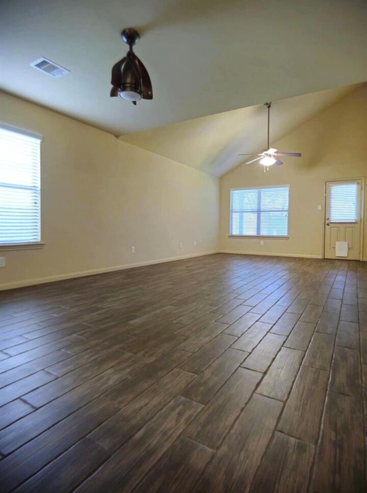 Property Photo: 2026 Naplechase Crest Drive TX 77373
