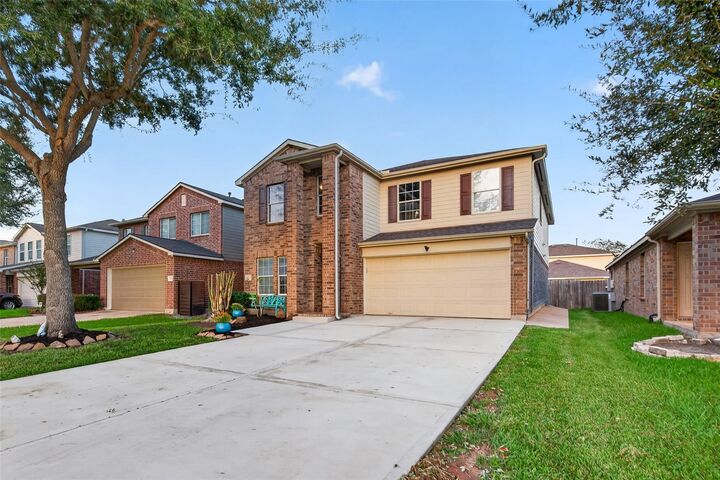 Property Photo:  9015 Grand Villa Lane  TX 77407 