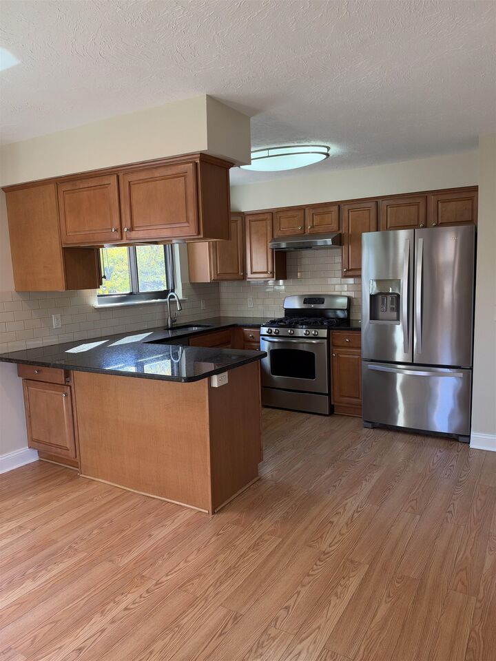 Property Photo:  99 Sandpiper Key 99  NJ 07094 