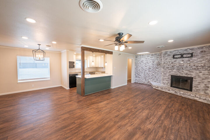 Property Photo:  1304 8th Street  TX 79363 