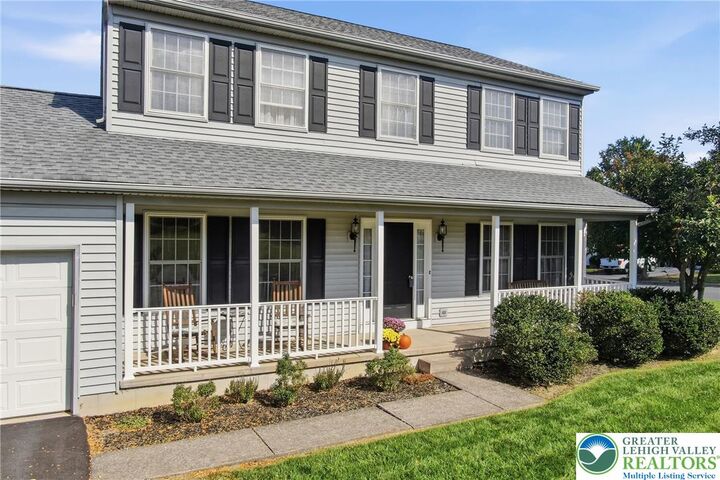 Property Photo:  2515 Steele Lane  PA 18040 