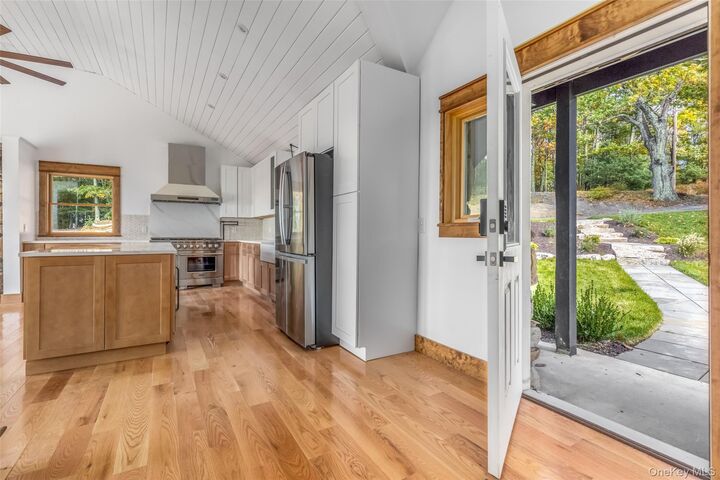 Property Photo:  37 Mountainview Road  NY 12428 