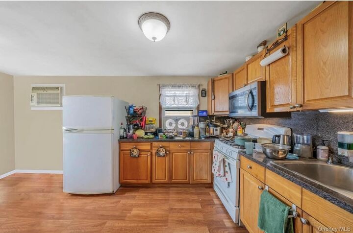 Property Photo:  175 Clement Avenue  NY 11003 