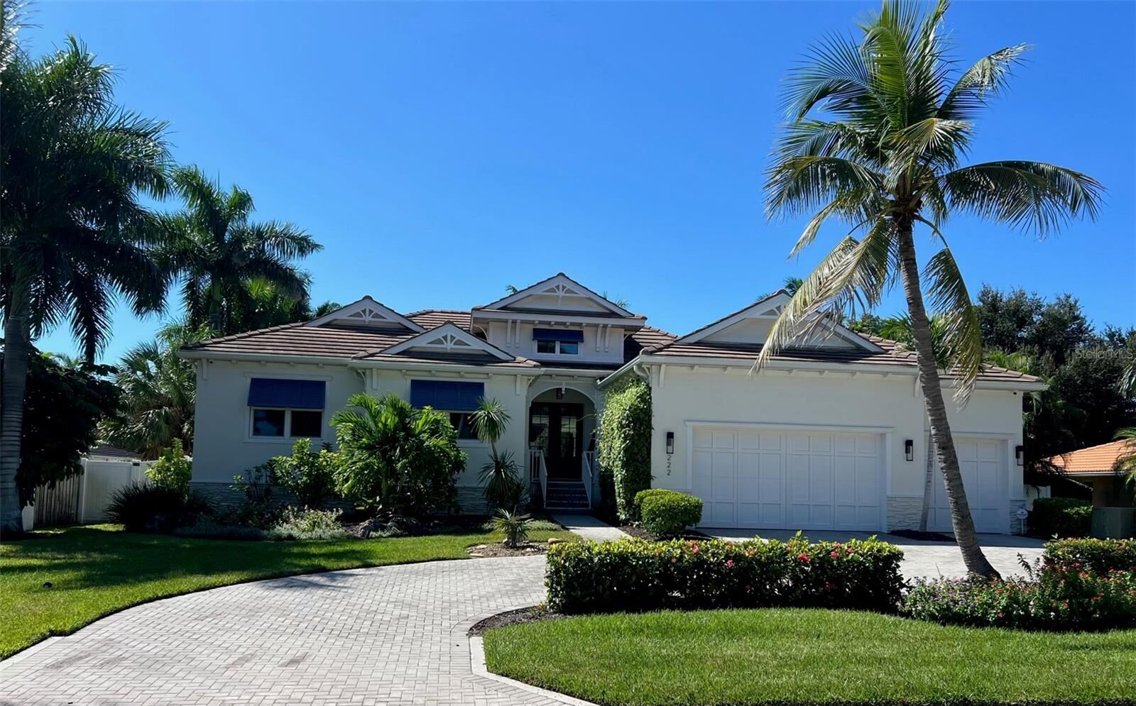 Property Photo: 222 Robin Drive FL 34236